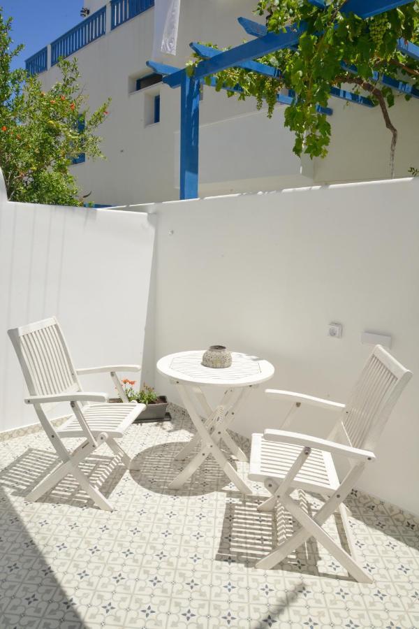 Veletas Rooms Adamantas  Exterior photo