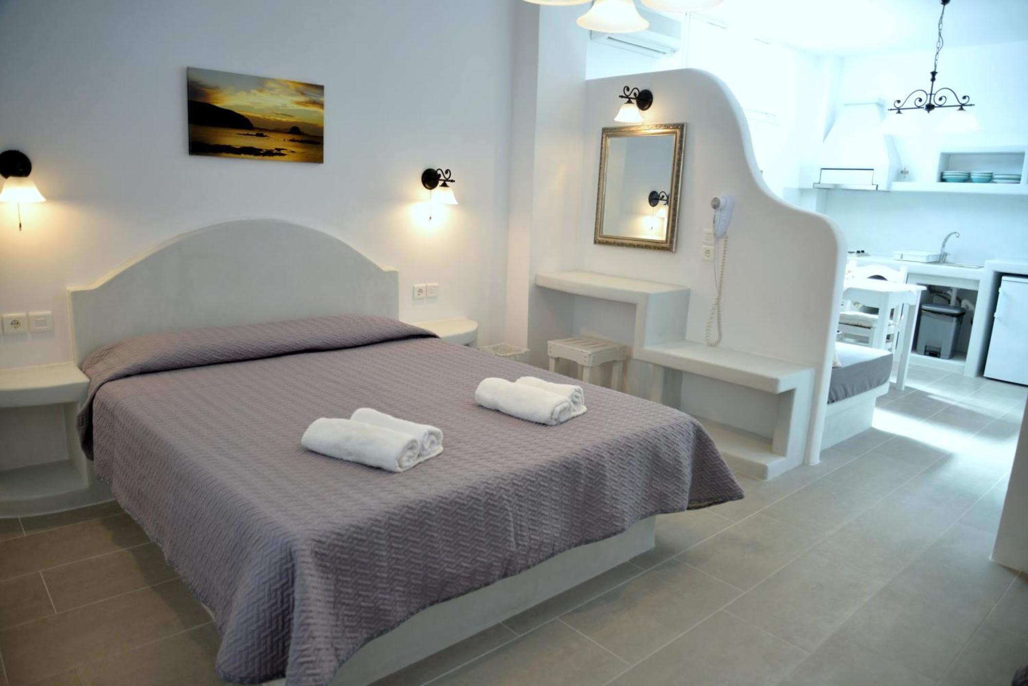 Veletas Rooms Adamantas  Room photo